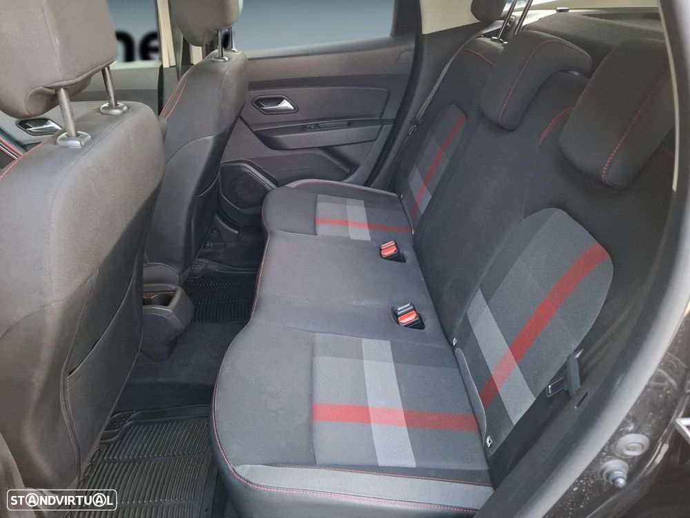 Dacia Duster 1.3 TCe SL Adventure - 14