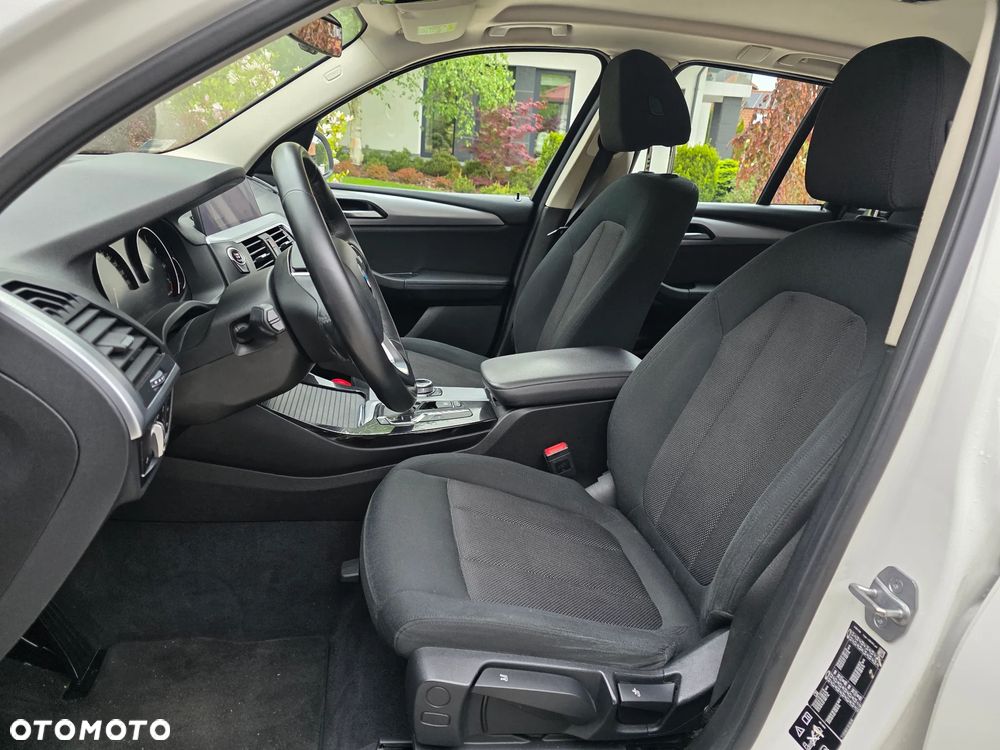 BMW X3 xDrive20i GPF Business Edition sport - 17