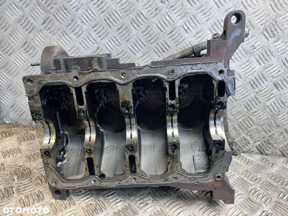 DÓŁ SILNIKA BLOK + TŁOKI + WAŁ FIAT GRANDE PUNTO I 1.3 JTD 199A2000 - 15