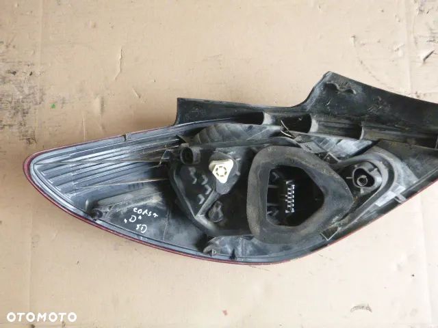 LAMPA PRAWY TYŁ PRAWA TYLNA OPEL CORSA D - 10