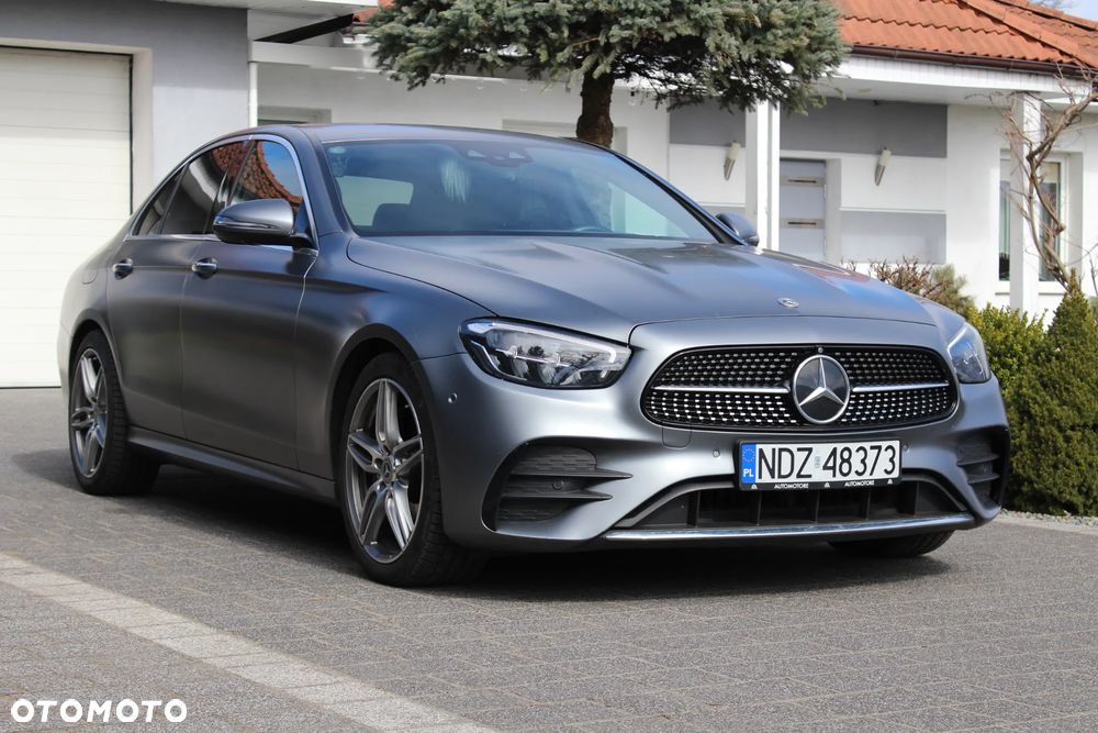 Mercedes-Benz Klasa E 220 d 4-Matic AMG/Avantgarde - 6