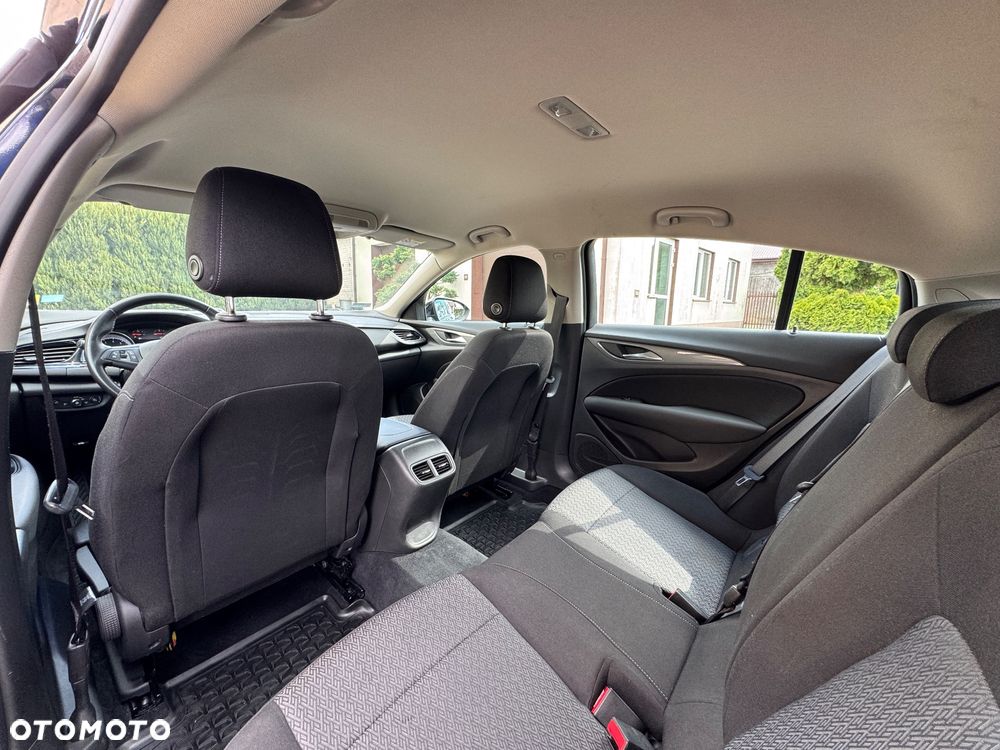 Opel Insignia 1.5 T Enjoy S&S - 29