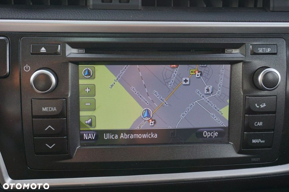 Toyota Auris - 21