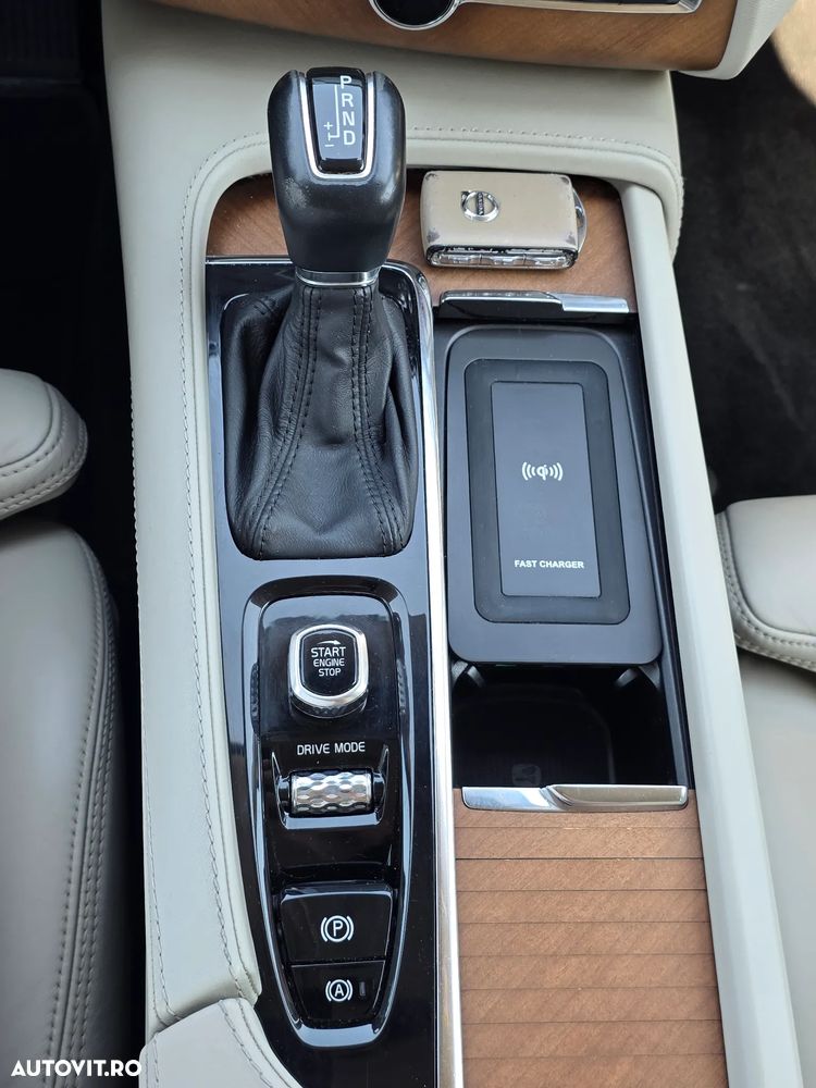 Volvo XC 90 D5 AWD Inscription - 23