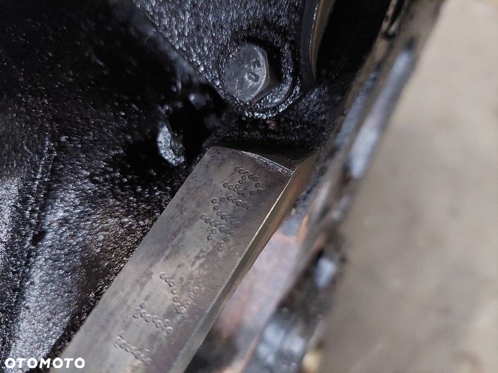 SILNIK POMPOWTRYSKI TURBO PASSAT B5 1.9 TDI AVF 038145702E 038130073BA - 3