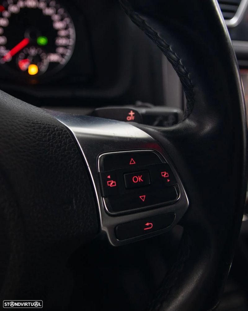 VW Scirocco 2.0 TSI DSG - 45