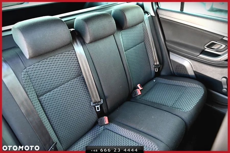 Skoda Fabia 1.4 16V Ambiente - 23