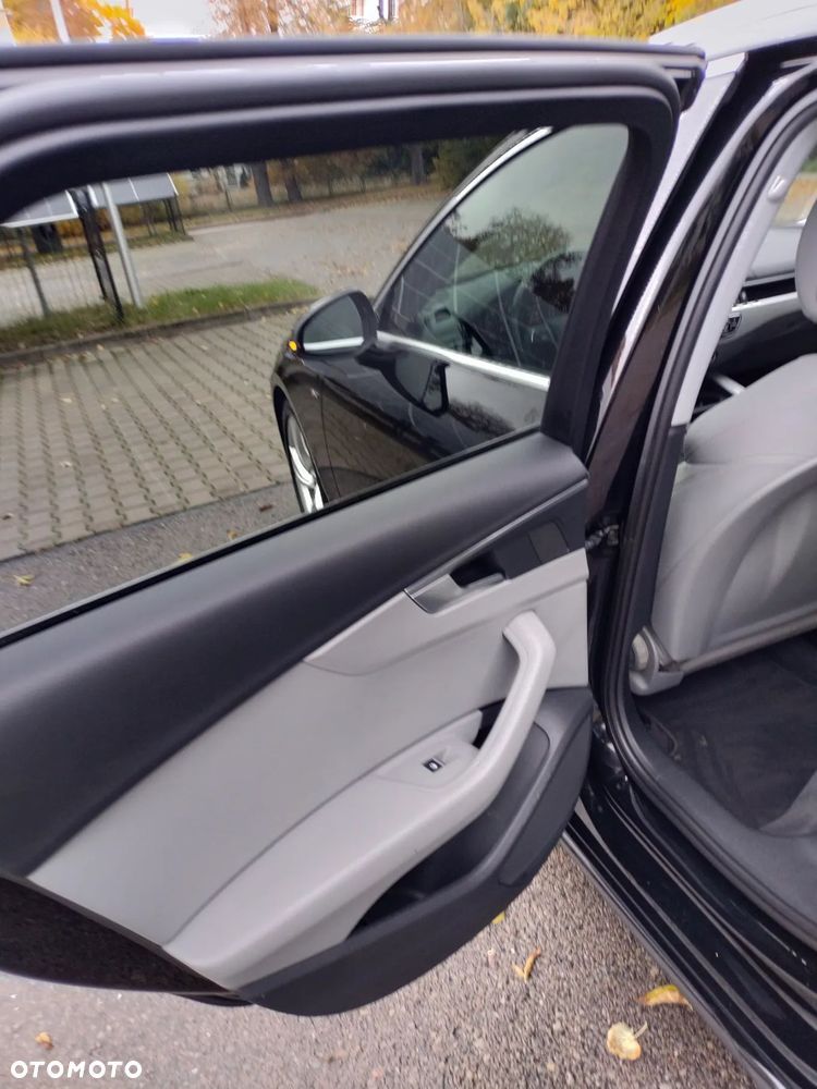 Audi A4 Avant - 22