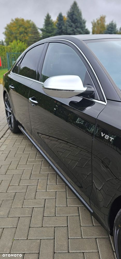Audi S8 - 5