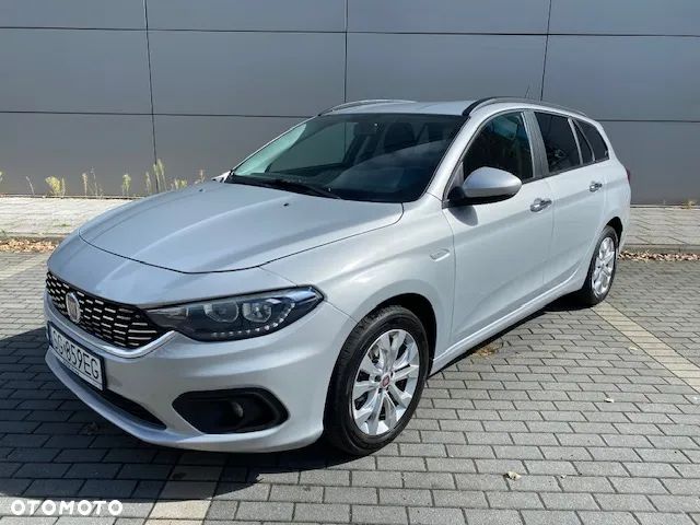 Fiat Tipo 1.4 T-Jet Easy - 1