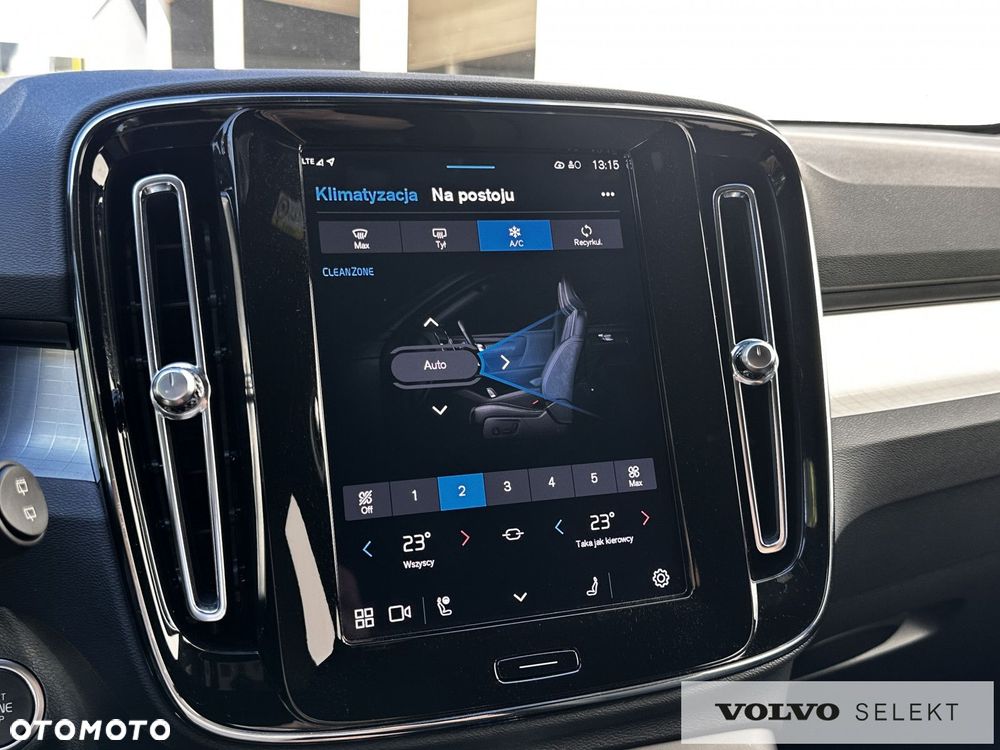 Volvo XC 40 - 31
