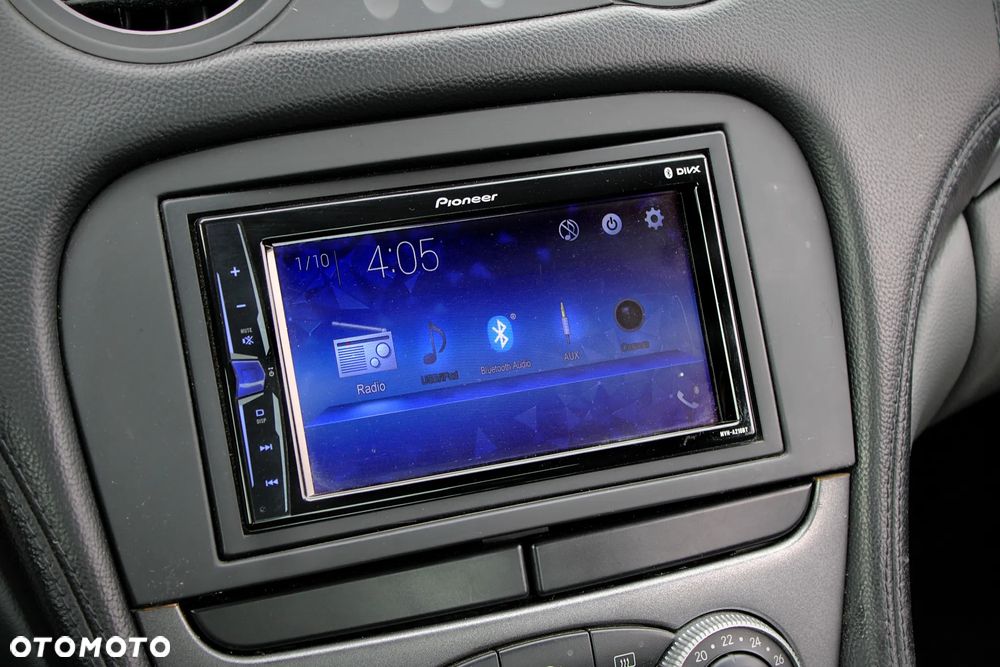 Mercedes-Benz SL - 27