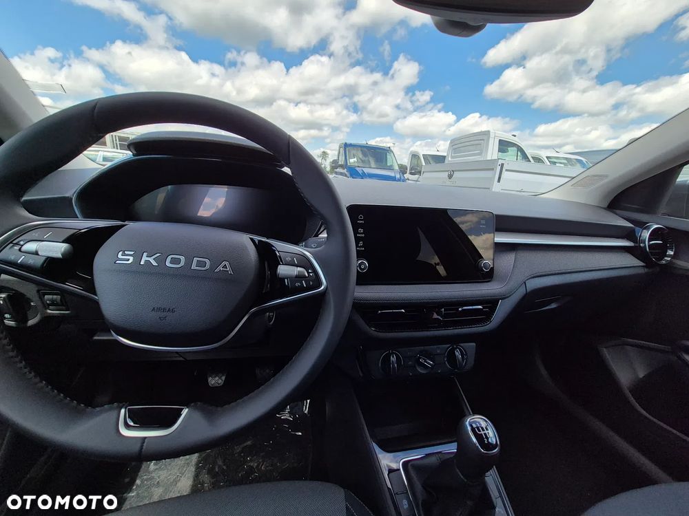 Skoda Fabia 1.0 TSI Edition 130 - 8