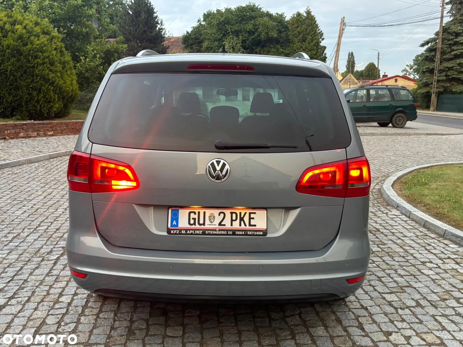 Volkswagen Sharan 2.0 TDI Highline DSG - 10