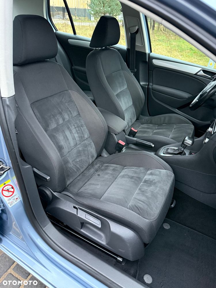 Volkswagen Golf 1.4 TSI DSG Trendline - 16