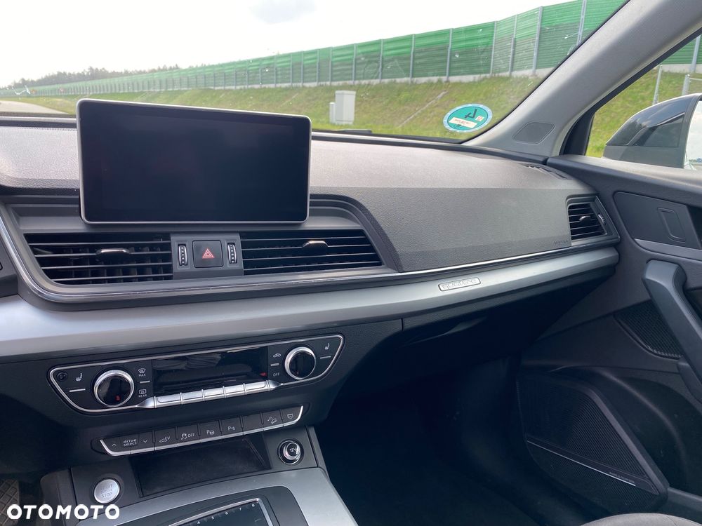 Audi Q5 50 TFSIe quattro S tronic S line - 27