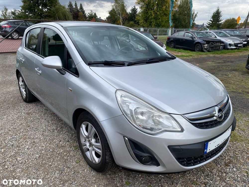 Opel Corsa - 1