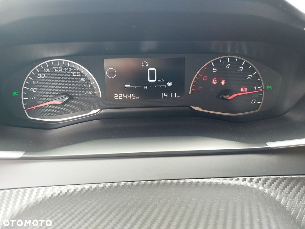 Peugeot 208 - 26