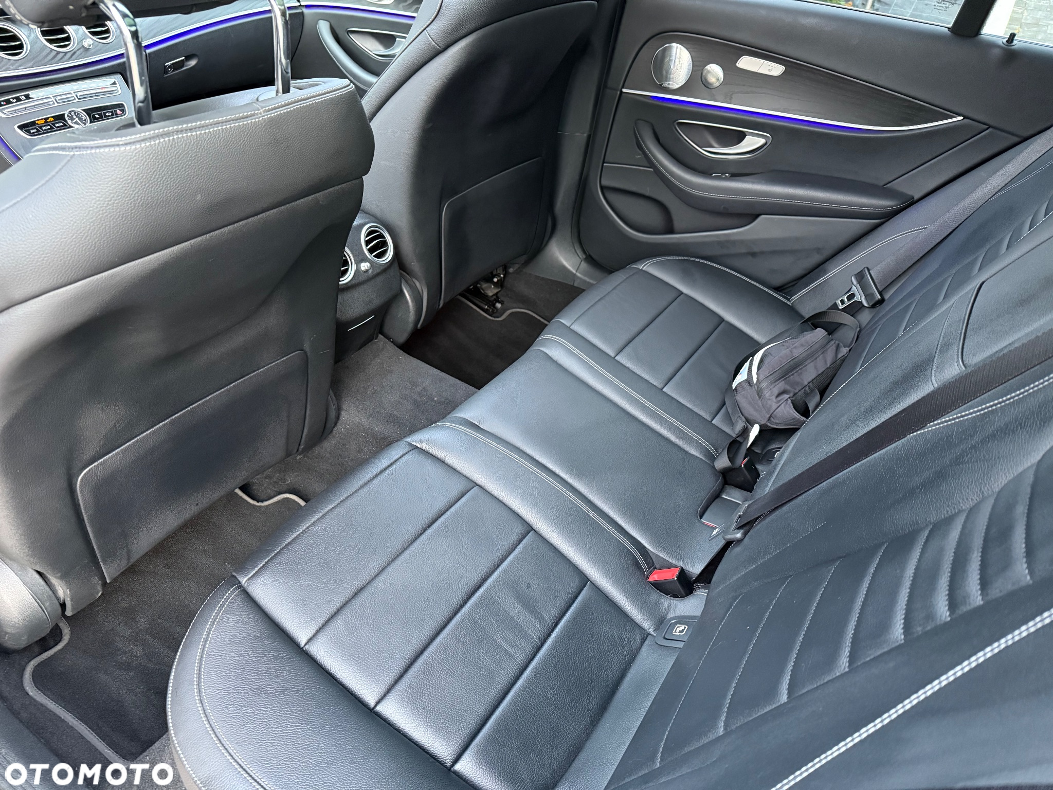 Mercedes-Benz Klasa E 220 d 4Matic T All-Terrain 9G-TRONIC Exclusive - 35