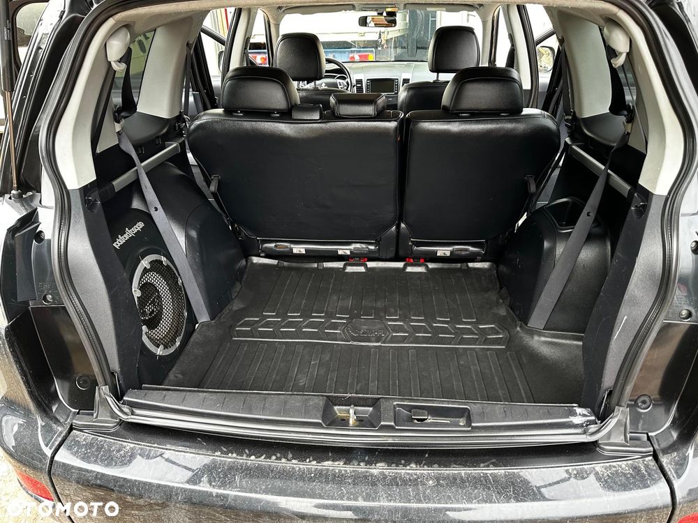 Mitsubishi Outlander 2.0 DID Instyle NAVI - 14