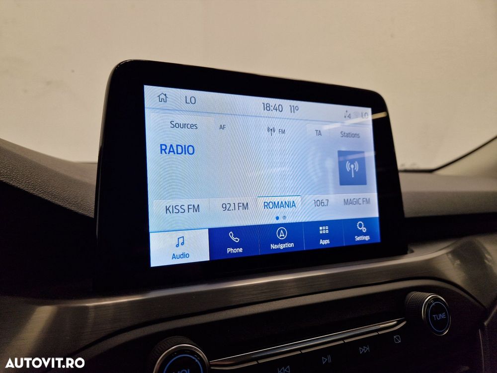 Ford Focus 1.0 EcoBoost Titanium - 9