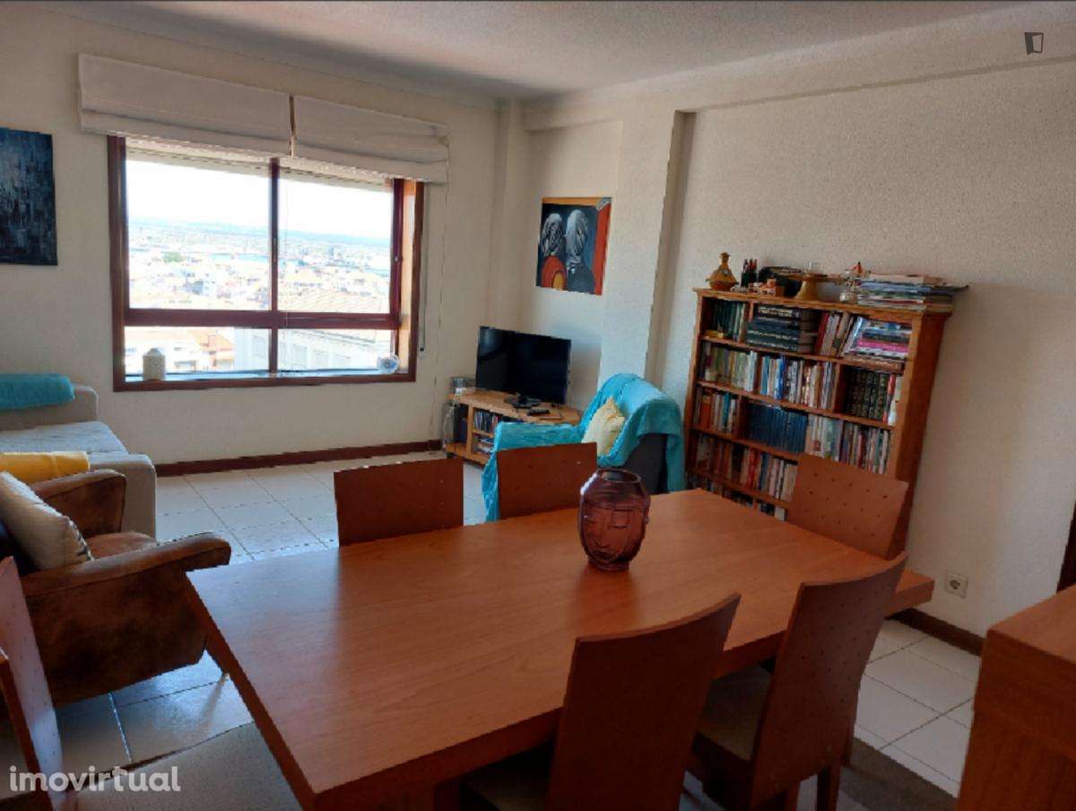 Apartamento com 2 quartos - localizado em Figueira da foz - Grande imagem: 2/6