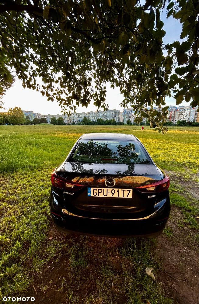 Mazda 3 - 4