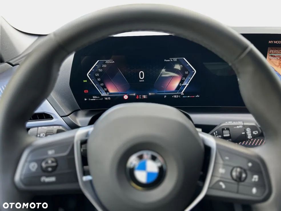 BMW Seria 1 120 mHEV - 22