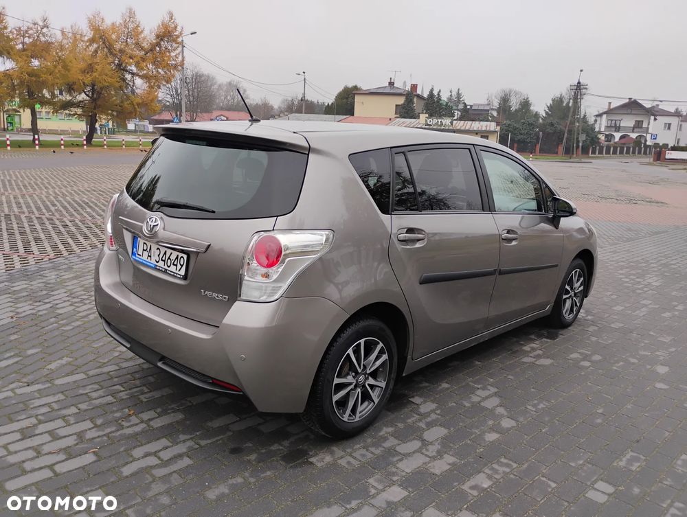 Toyota Verso 1.8 Sol plus NAVI - 5