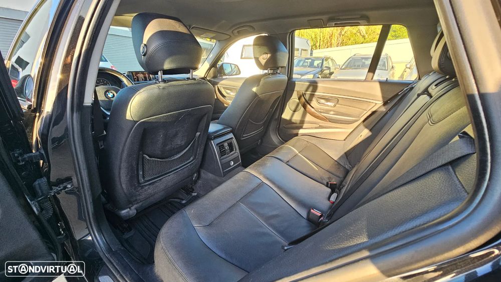 BMW 320 d Sport - 21