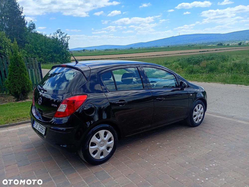 Opel Corsa 1.2 16V - 2
