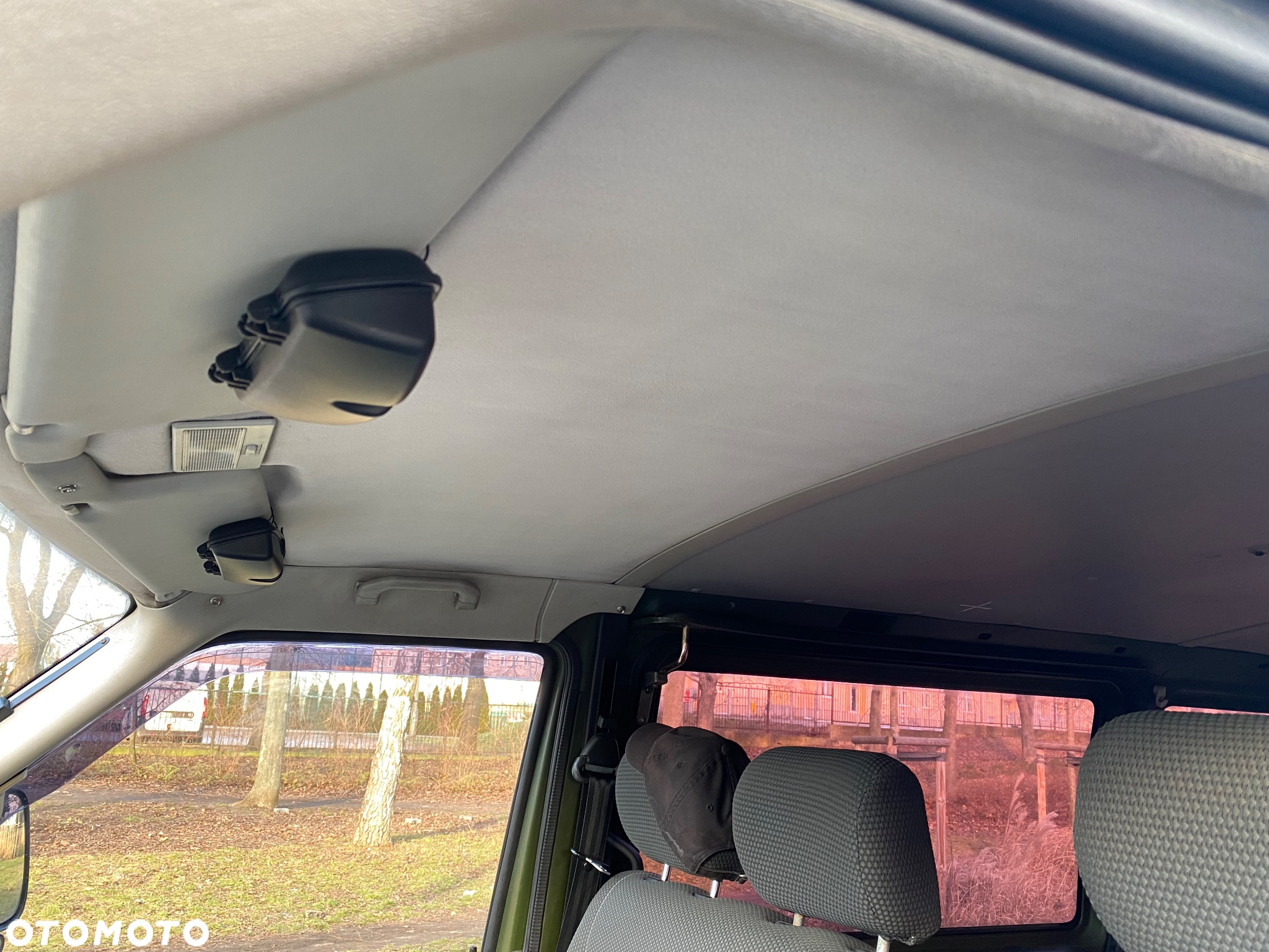 Volkswagen Transporter - 12