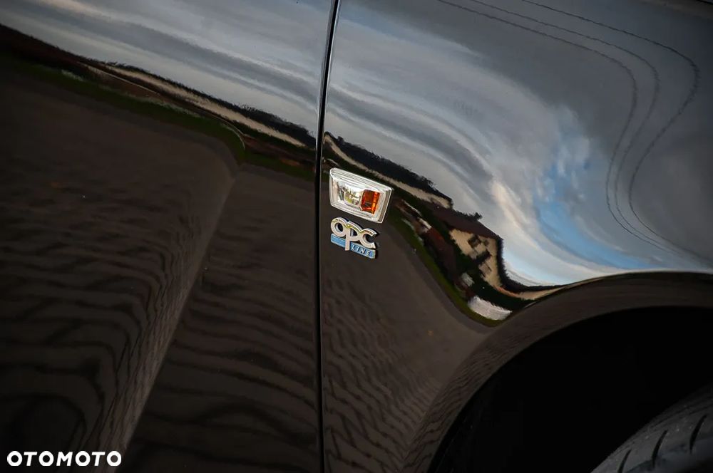 Opel Insignia 2.0 CDTI Executive S&S - 25