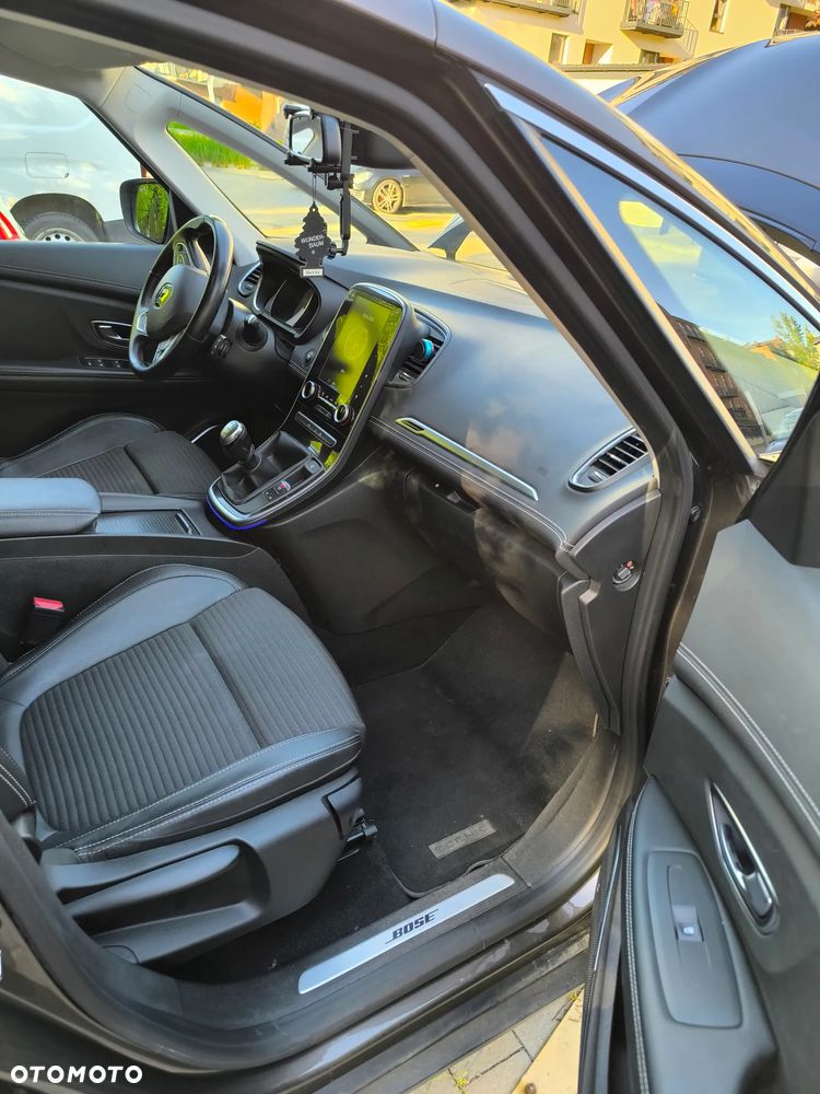 Renault Scenic Energy dCi 130 Start & Stop Euro 6 Bose Edition - 13