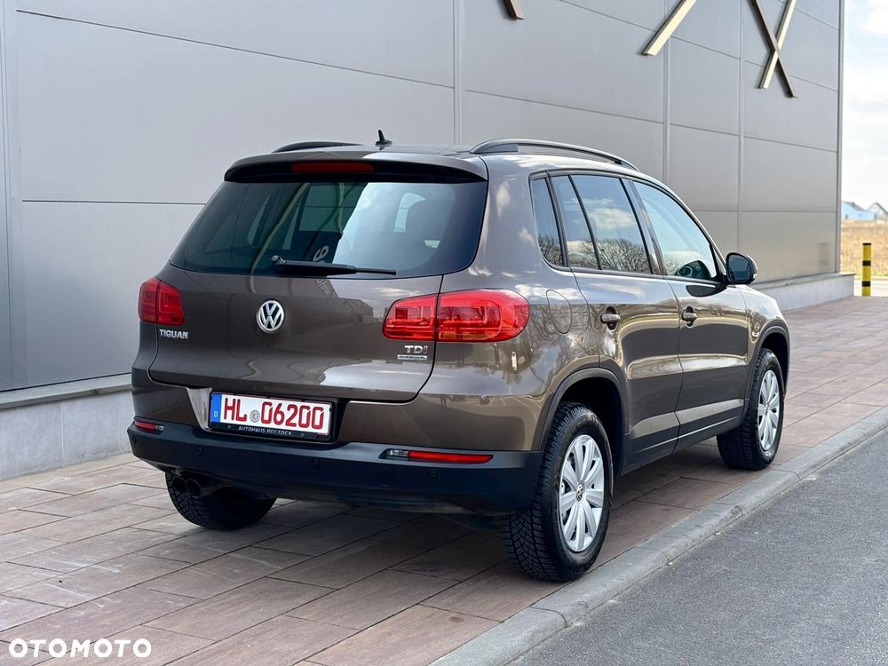 Volkswagen Tiguan 2.0 TDI DPF BlueMotion Technology Exclusive - 8