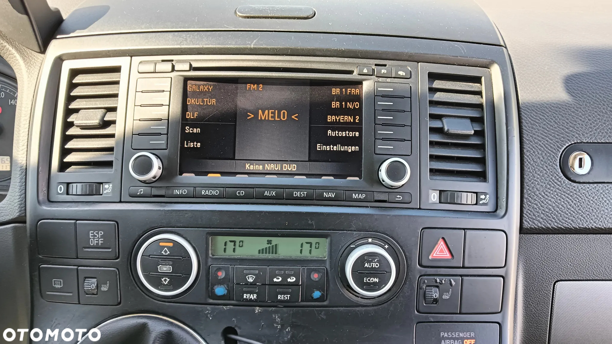 Volkswagen Multivan - 20