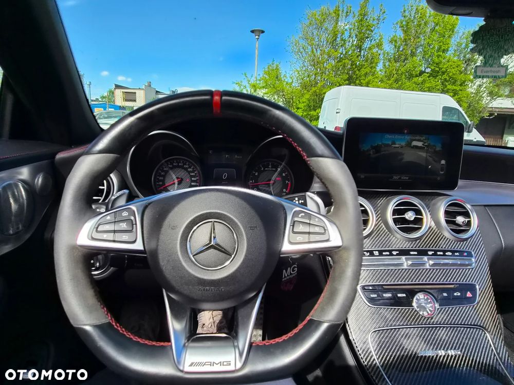Mercedes-Benz Klasa C AMG 63 S AMG Speedshift 7G-MCT - 28