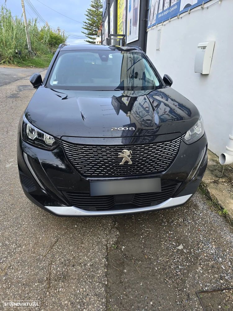 Peugeot 2008 1.2 PureTech Allure Pack EAT8 - 6