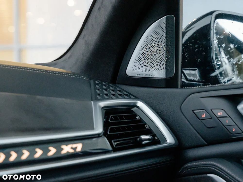 BMW X7 - 9