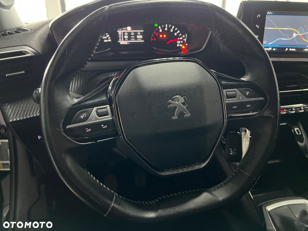 Peugeot 2008 - 13