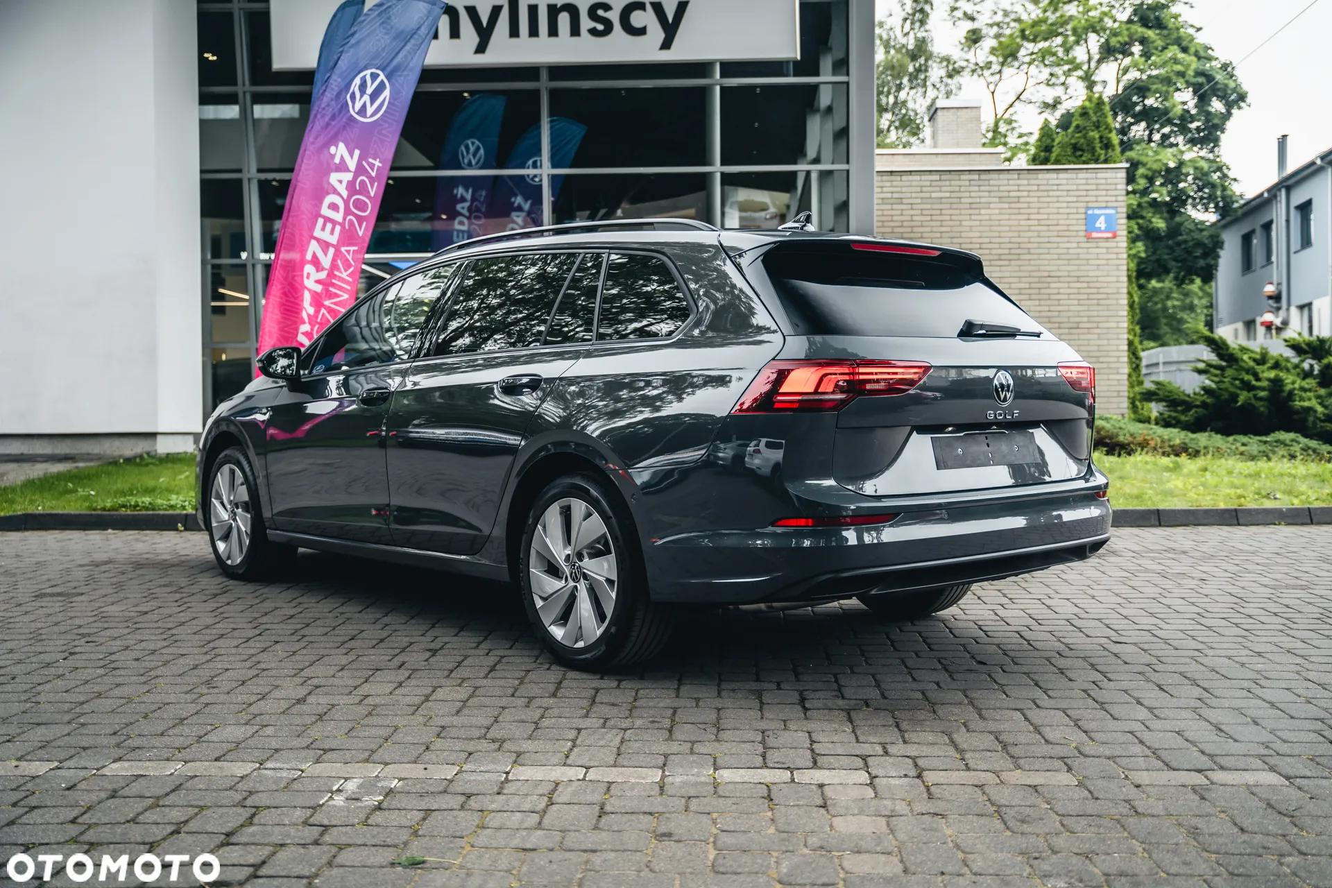 Volkswagen Golf VIII 2.0 TDI Life Plus DSG - 9