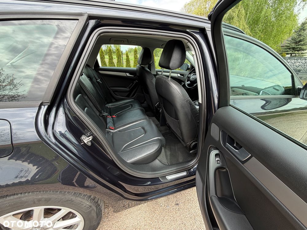 Audi A4 Avant 2.0 TDI DPF - 25