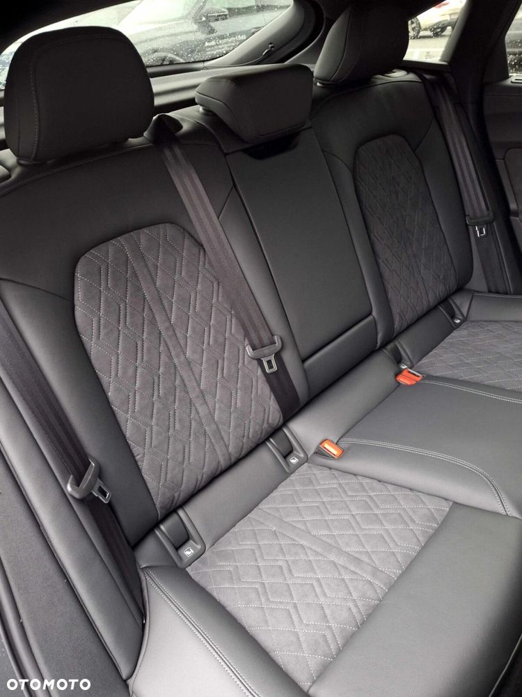 Audi A5 Limousine - 17