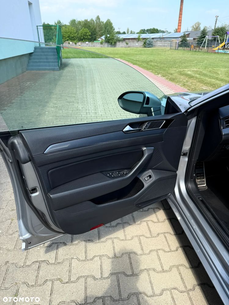 Volkswagen Arteon 2.0 TDI SCR R-Line DSG - 8