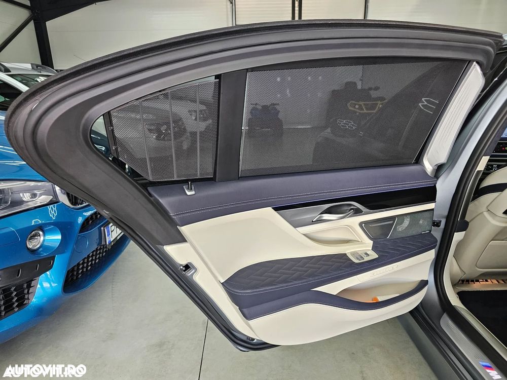 BMW Seria 7 745Le - 17