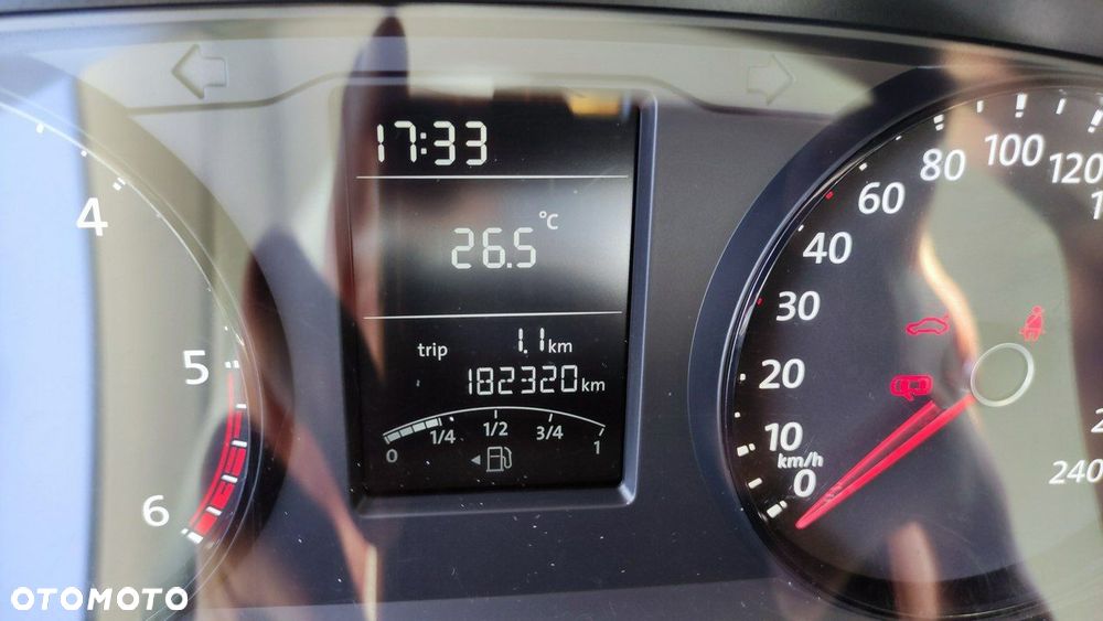 Volkswagen Transporter - 29