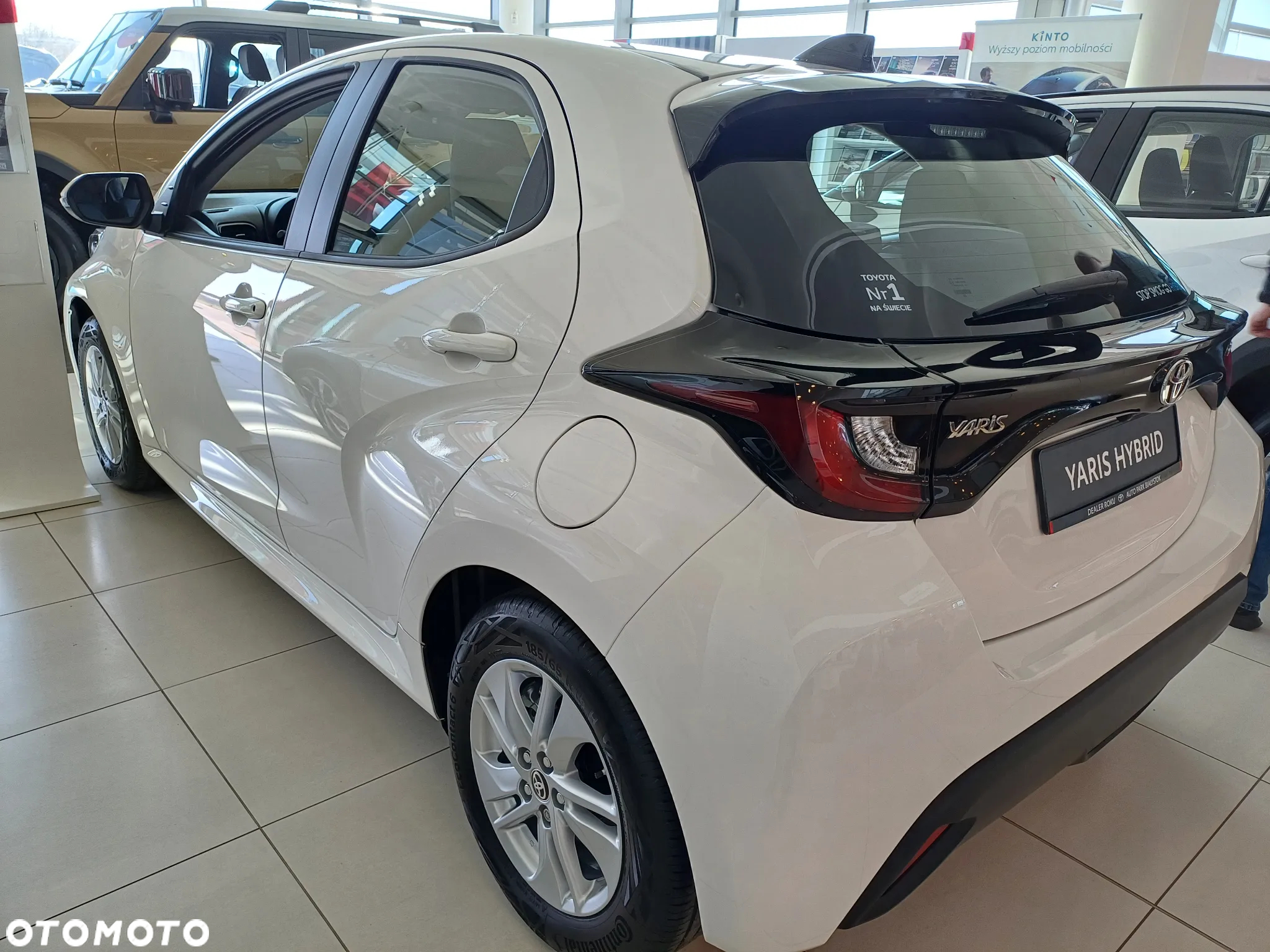 Toyota Yaris Hybrid 1.5 Comfort - 6