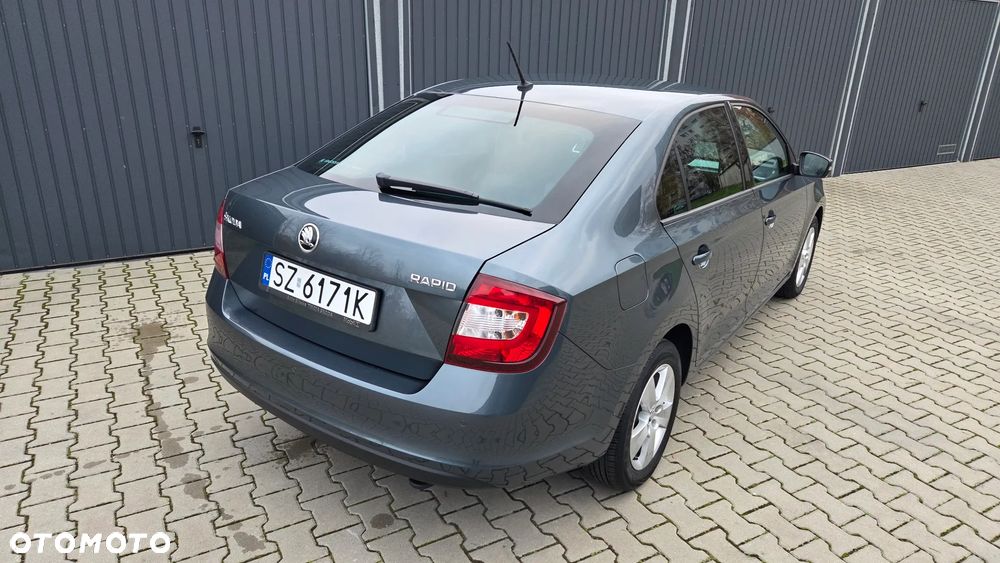 Skoda RAPID 1.0 TSI Ambition - 11