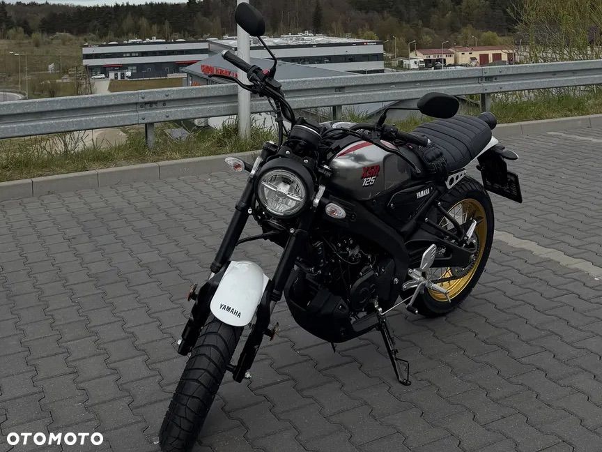Yamaha XSR - 1