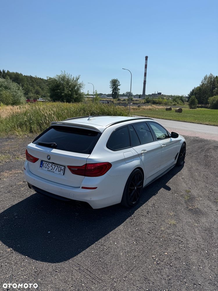 BMW Seria 5 520d Sport Line - 6